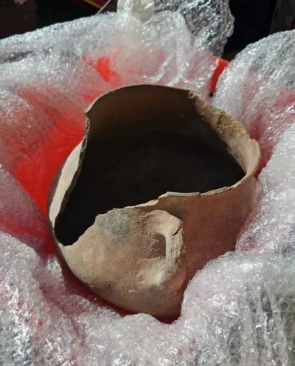 Hallazgo de vasija 4